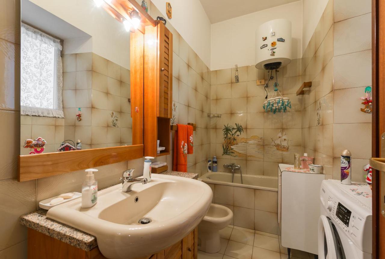 Family Home Rome Bagian luar foto